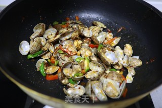 Stir-fried Clams recipe