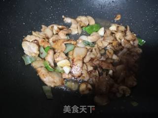 Stir-fried Pork with Fruit and Cucumber recipe