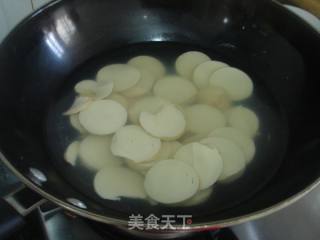 Stir-fried Vegetarian Chicken with Cucumber recipe