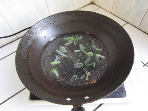 Egg Flower Seaweed Soup recipe