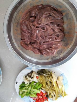 Stir-fried Pork Liver with Hot and Sour recipe