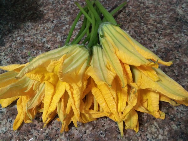 Crispy Fried Pumpkin Flower recipe