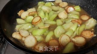 Fish Cake Burnt Loofah recipe