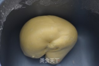Learn to Bake The Big Mac in Toast with Shuai [egg Toast] recipe