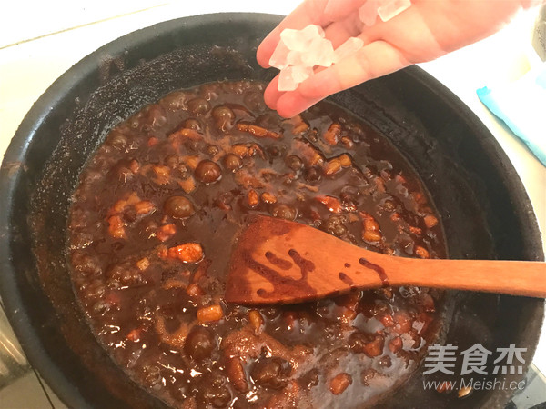 Beijing Style Minimalist Fried Noodles recipe