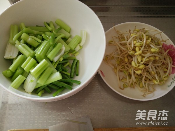 Henan Steamed Lo Noodles recipe