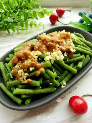 Carob with Garlic Sesame Sauce recipe