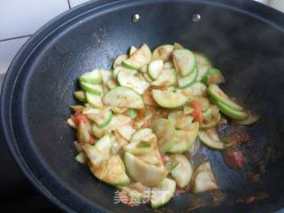 Scrambled Eggs with Cucumber and Tomato recipe