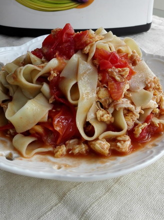 Tomato and Egg Noodles