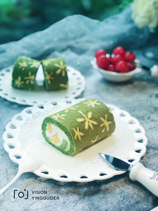 Small Fresh Cake Roll recipe