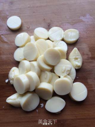 Roasted Tofu with Garlic Seedlings recipe