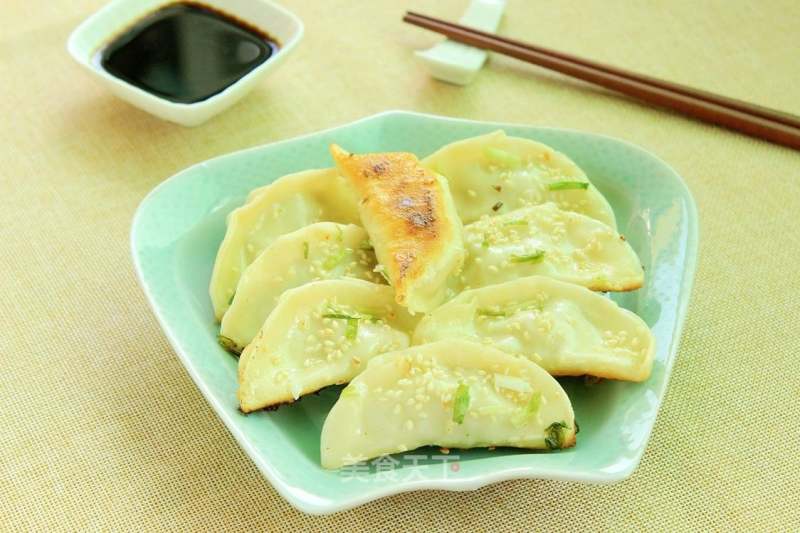 Mustard and Fresh Pork Pot Stickers recipe