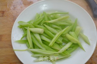 [stir-fried Bacon with Parsley] (heating is The Key) recipe