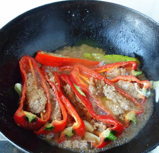Appetizing Meal-stuffed Red Pepper recipe