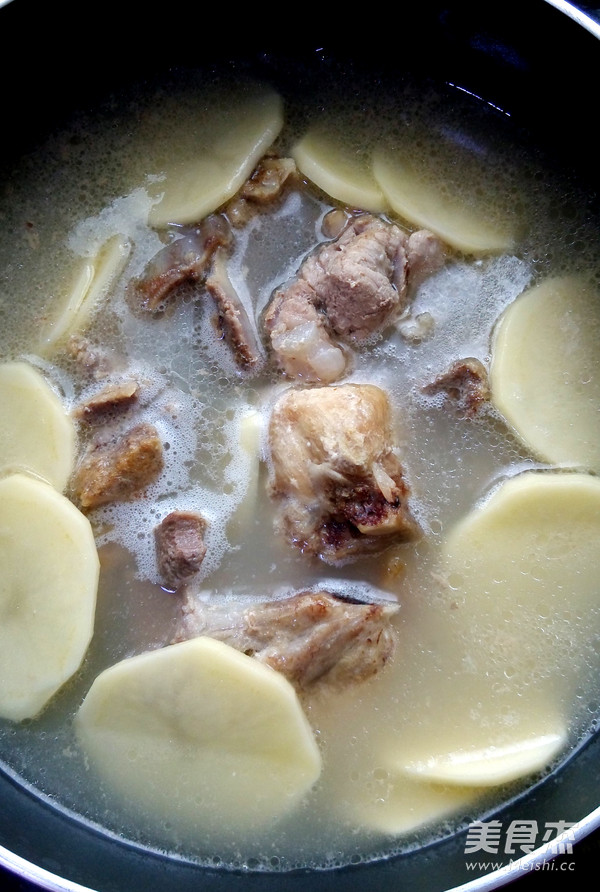 Pork Bone Soup with Chinese Cabbage recipe