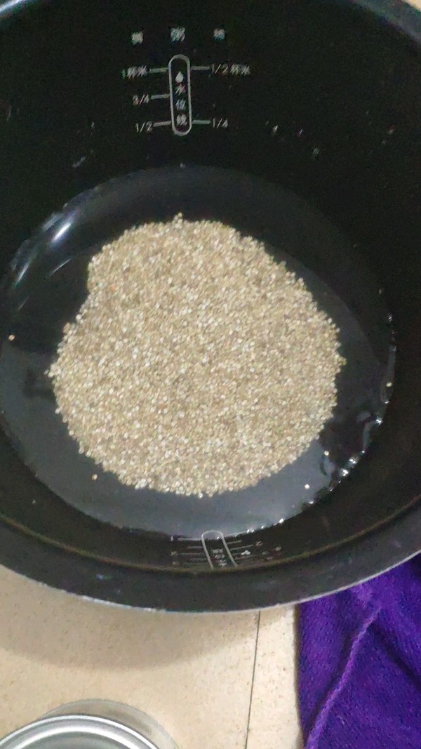 White Quinoa Diet Meal recipe