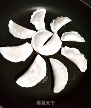 Egg Hug Dumplings recipe