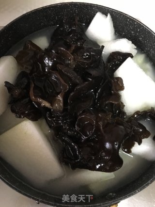 Winter Melon Fungus Soup recipe