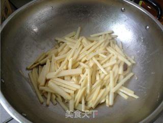 Hot and Sour Potato Shreds recipe