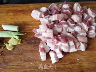 Healthy Casserole Braised Pork recipe