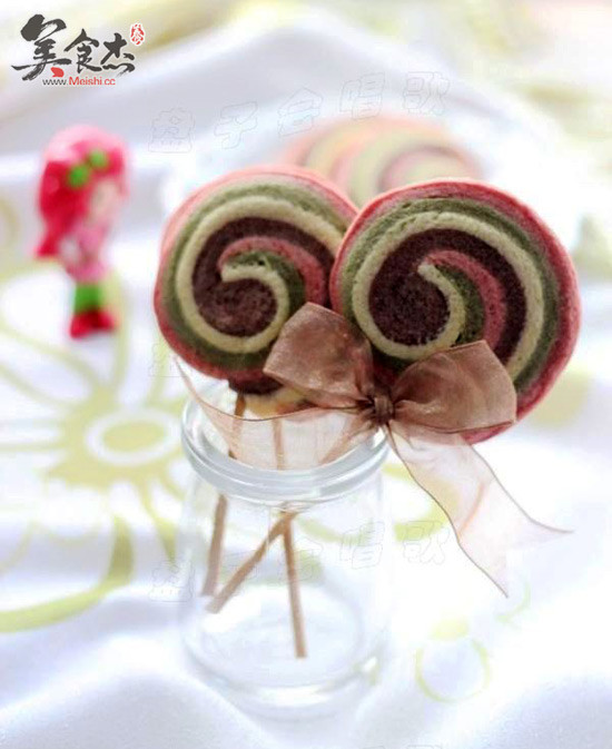 Colorful Lollipop Cookies recipe