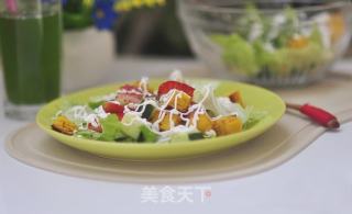 Bread Strawberry Salad recipe