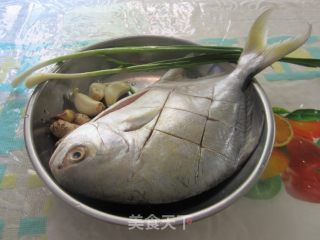 Braised Pomfret recipe