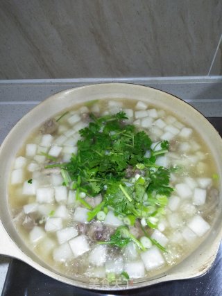 Lamb Stewed with White Radish recipe