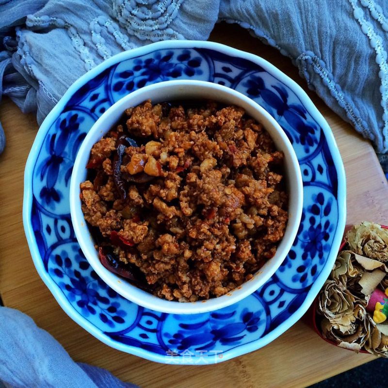 Minced Pork with Sauce recipe