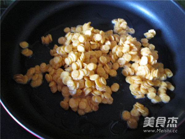 Egg-flavored Spiced Corn Flakes recipe