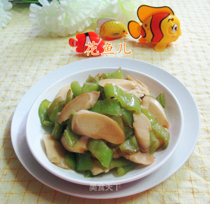 Stir-fried Bamboo Shoots with Green Pepper recipe