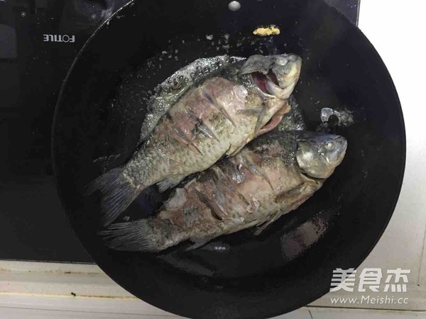 Braised Crucian Carp recipe