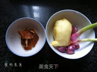 Duck with Orange Peel and Three Cups recipe