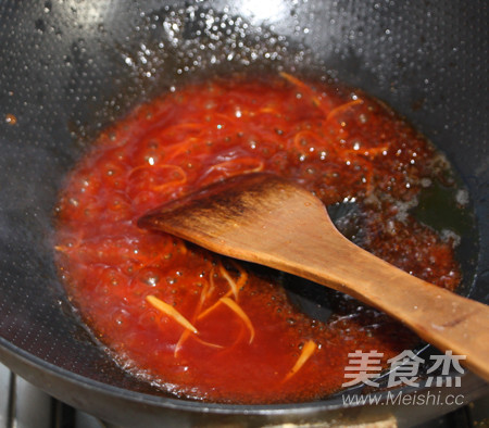 Golden Plaice Steak with Tomato Sauce recipe