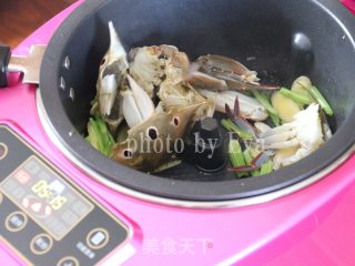 #trust之美# Fried Crab with Ginger and Green Onion recipe