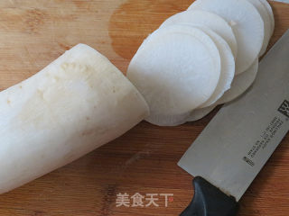 Crisp and Refreshing 【soy Pickled Radish】 recipe
