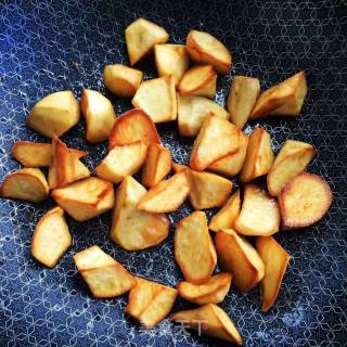 Sweet Osmanthus Mixed with Potato Wedges recipe