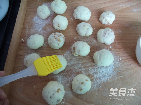 Biscuits with Pretzel Sauce recipe