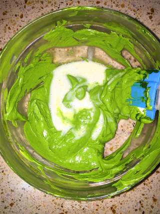 Matcha Chocolate Mousse Cake recipe