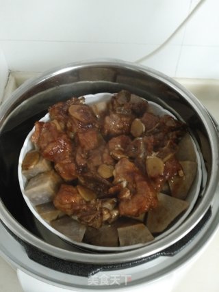 Steamed Spare Ribs with Taro recipe