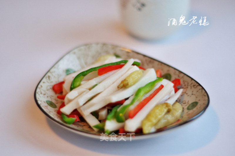 Pickled Pepper Lotus Root Strips recipe