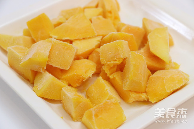 Mango Yogurt Smoothie recipe