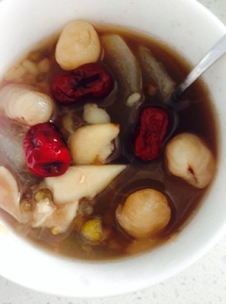 Winter Melon, Lily, Green Bean, Red Date and Longan Soup