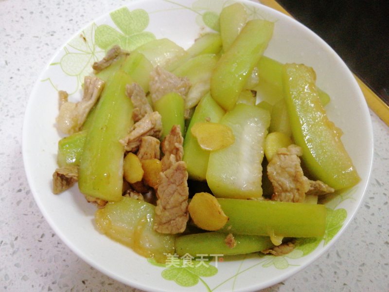 Fried Pork Slices with Zucchini recipe