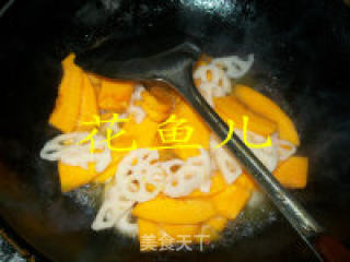 Stir-fried Pumpkin with Lotus Root recipe