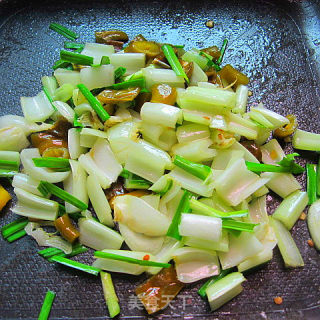 Sour and Spicy Cabbage Stem recipe