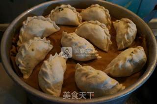 Steamed Dumplings with Pork and Amaranth recipe