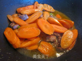 Braised Pork with Carrots recipe