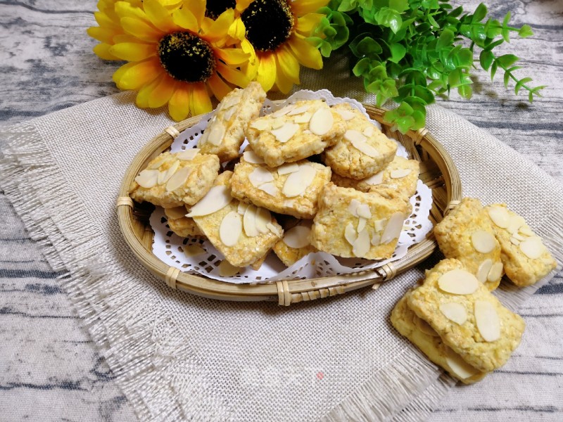 Oatmeal Almond Cookies recipe