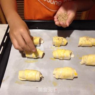 Flying Cake Roll Sausage recipe